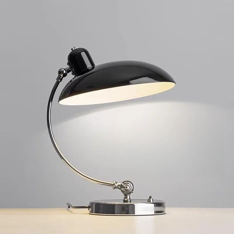 Modern Cordless Iron Desk Lamp - Solar Lamp recension och pris